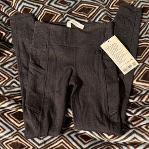 Lululemon Athletica Speed Up Tight 28"